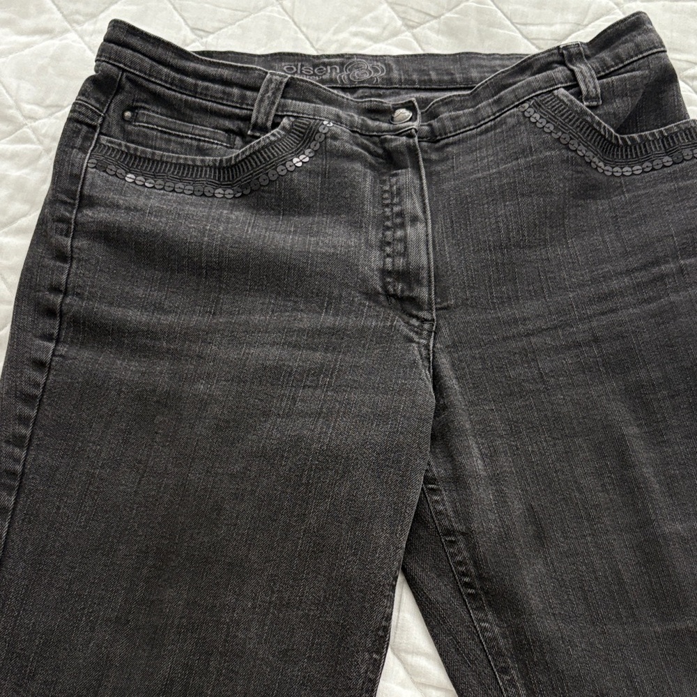Olsen Women's Black Weathered Straight Leg Jeans